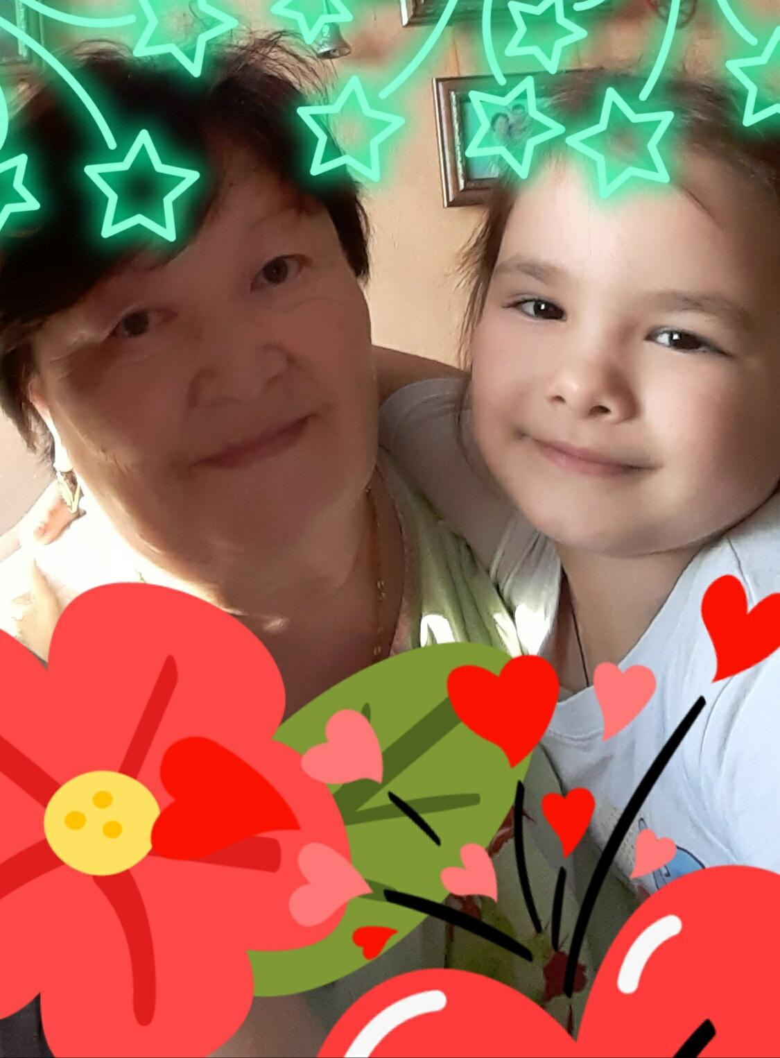 "Улыбка мамы - счастья добрый вестник"- семейный фотомарафон
