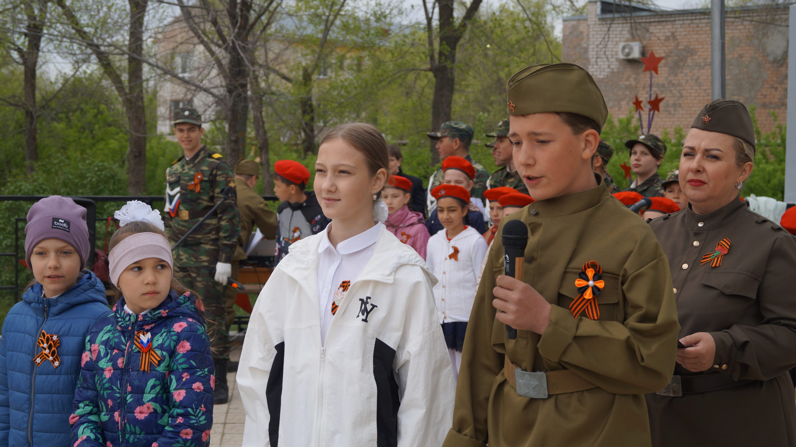 Митинг в парке имени генерала Дмитриева в честь 77-й годовщины Победы в Великой Отечественной войне