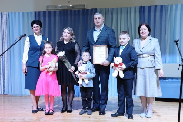 В Оренбургском районе прошло чествование участников и победителей муниципального ежегодного конкурса «Семья года»