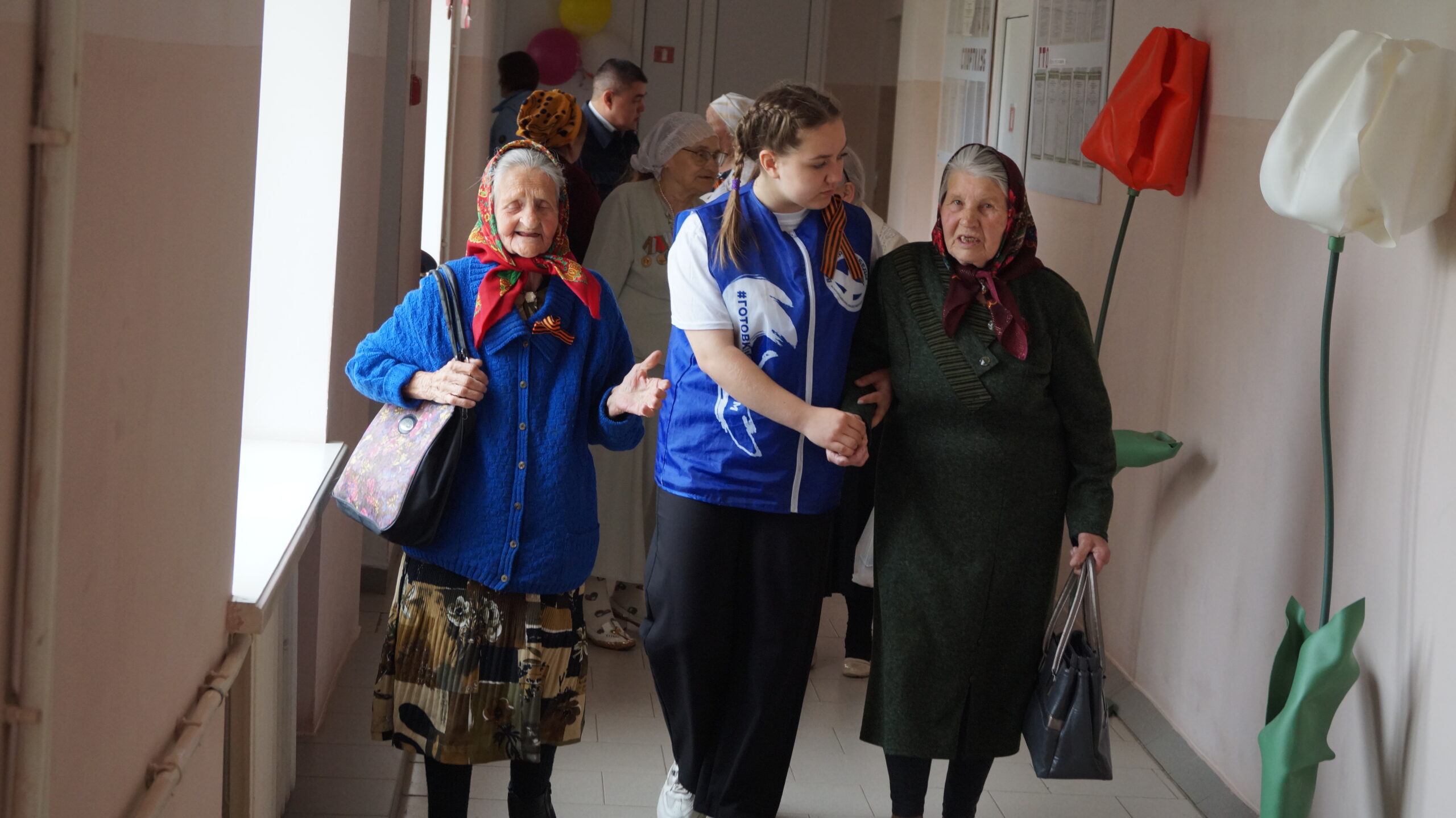 Поздравление детей войны от «Волонтёров Победы» посёлка Первомайский