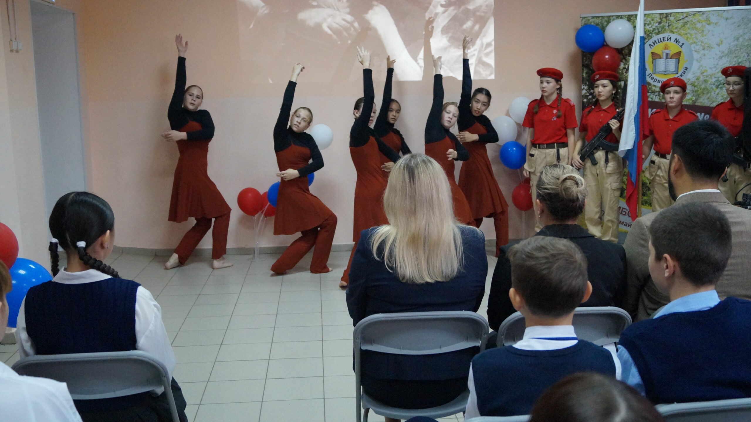 Участие в торжественном открытии первичных отделений Российского движения детей и молодёжи «Движение первых» и поздравлении с международным Днём повара